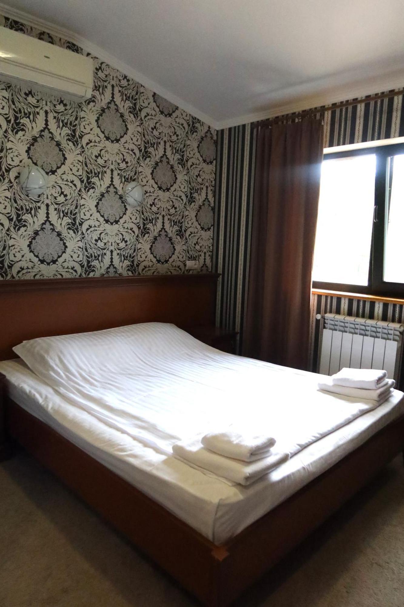 Carivka Hotel Extérieur photo
