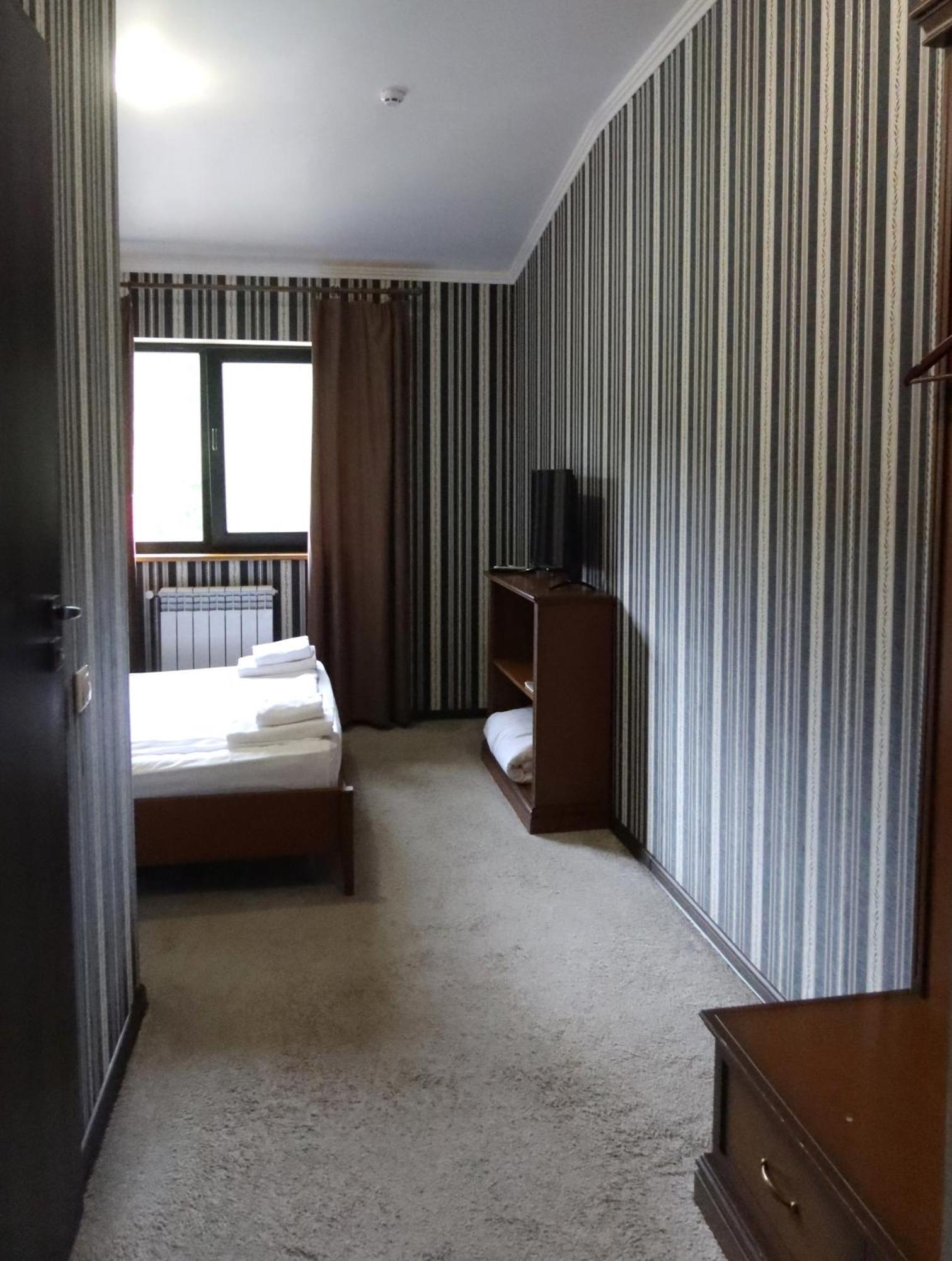 Carivka Hotel Extérieur photo