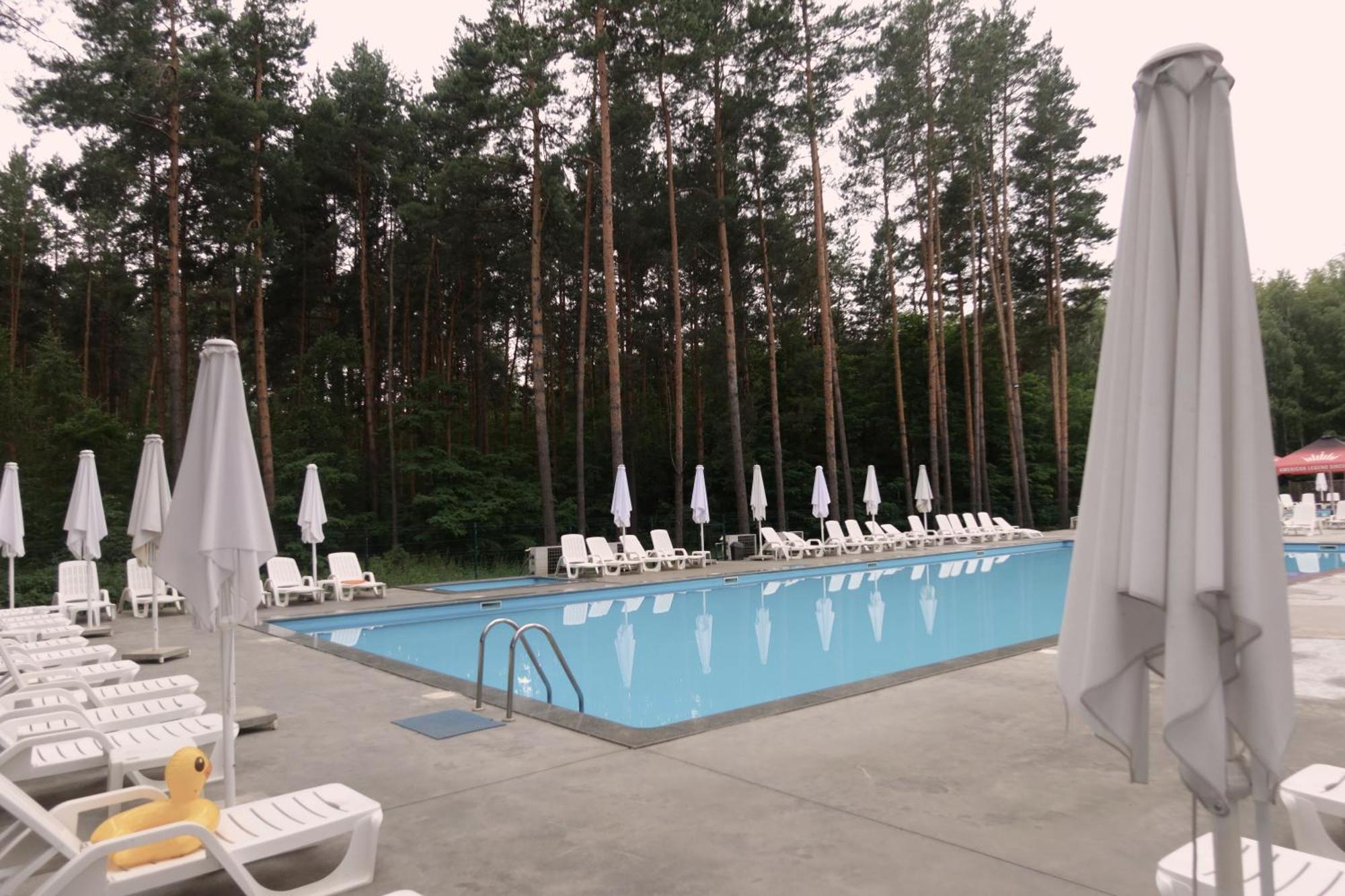 Carivka Hotel Extérieur photo