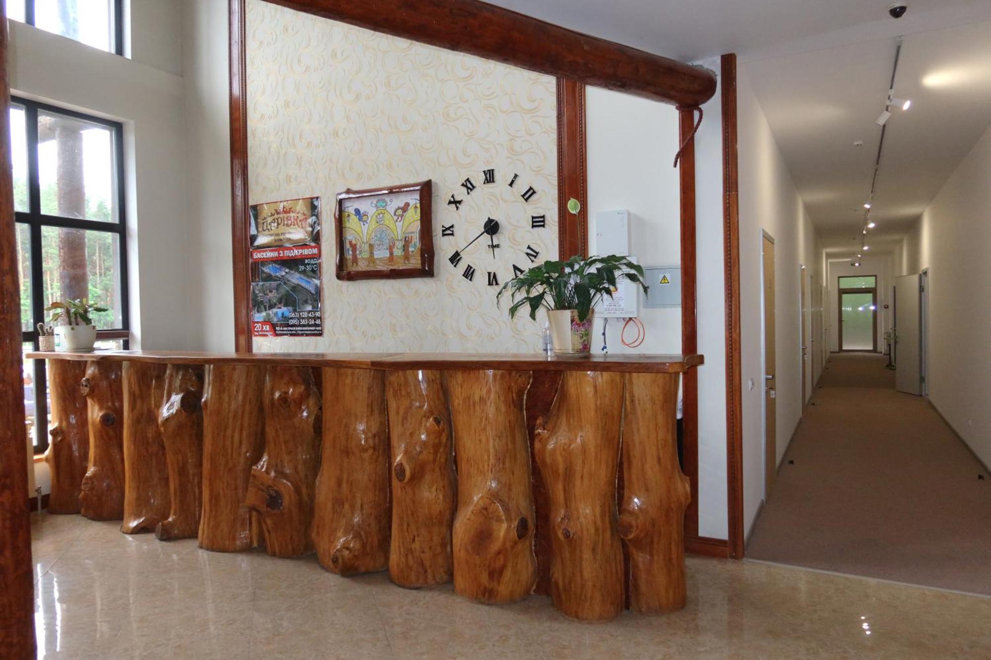 Carivka Hotel Extérieur photo