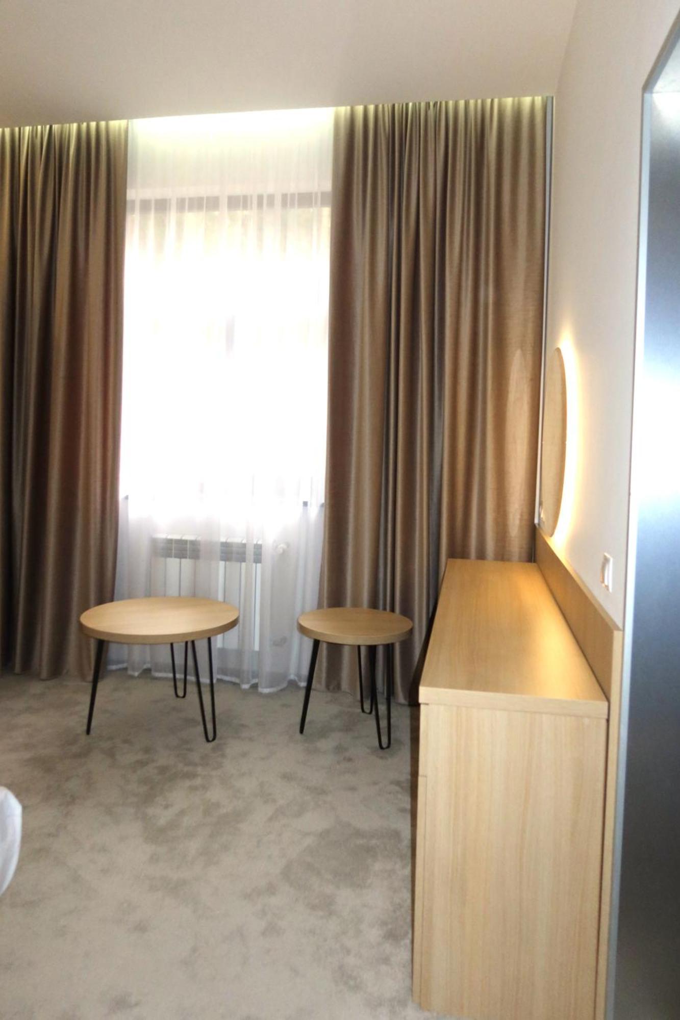 Carivka Hotel Extérieur photo
