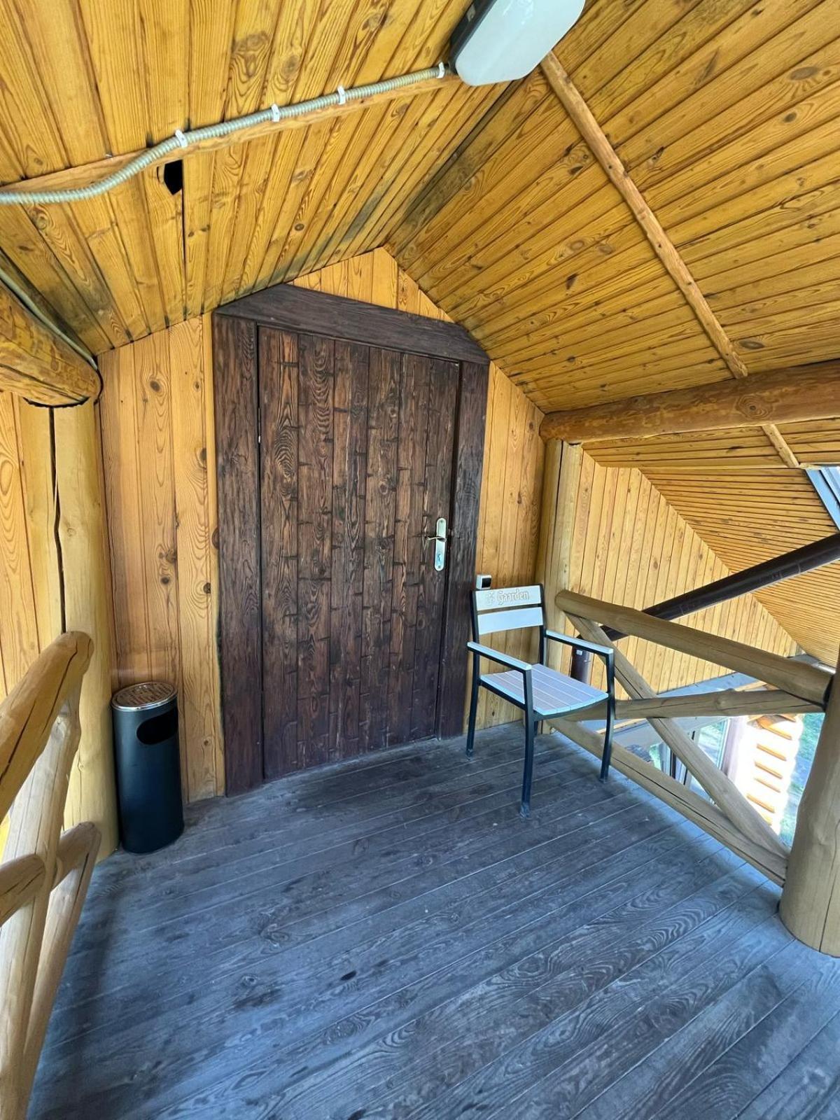 Carivka Hotel Extérieur photo