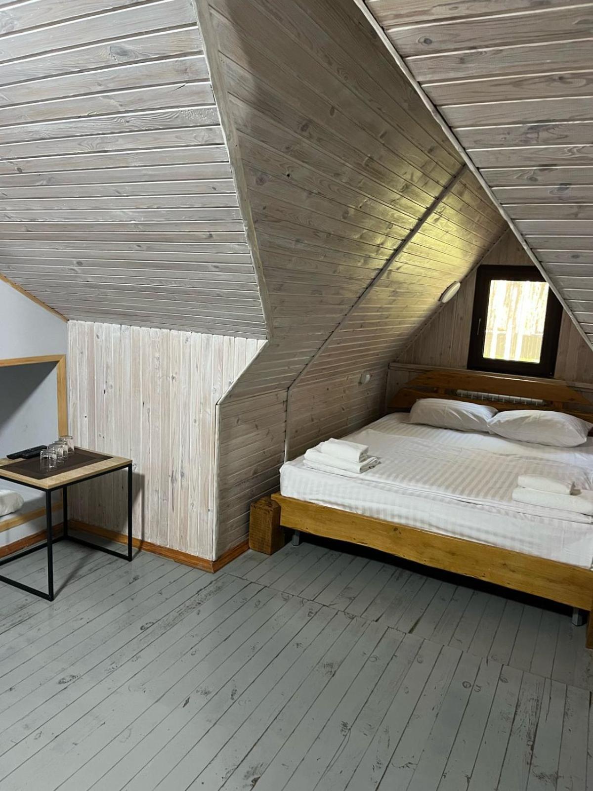 Carivka Hotel Extérieur photo