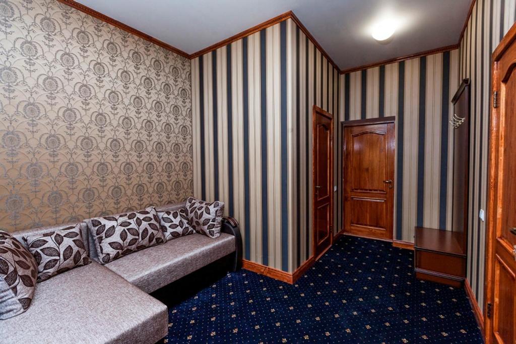 Carivka Hotel Extérieur photo